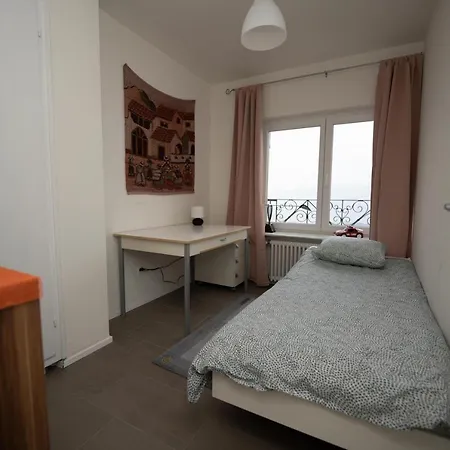 Apartment Entire With Stunning View
