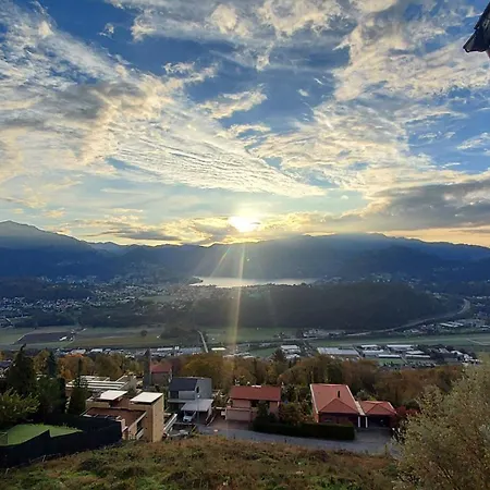 Entire With Stunning View Apartment